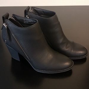 Target DV Jameson Double Zip Black Ankle Booties